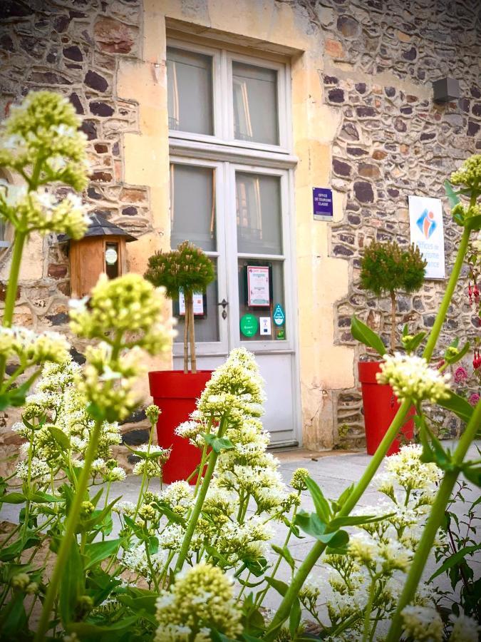 Sainte-Suzanne Cote Jardin住宿加早餐旅馆 外观 照片
